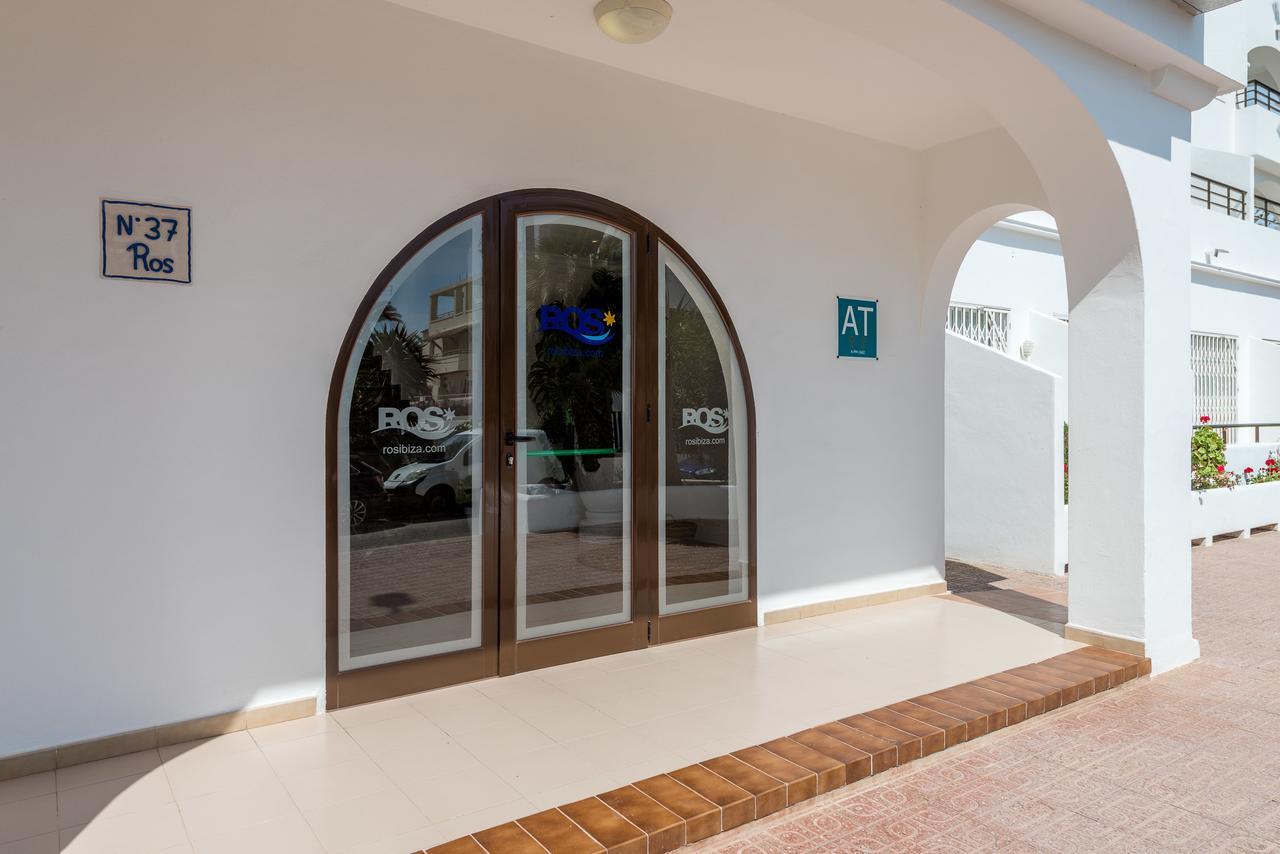 Apartamentos Ros Santa Eulalia del Río Exterior foto
